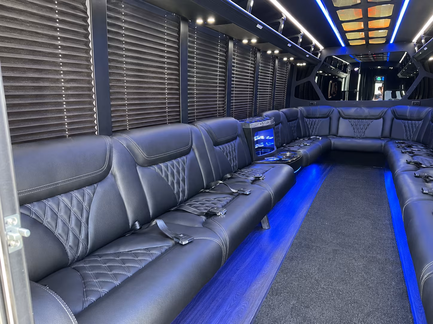 columbia new years eve party bus rental