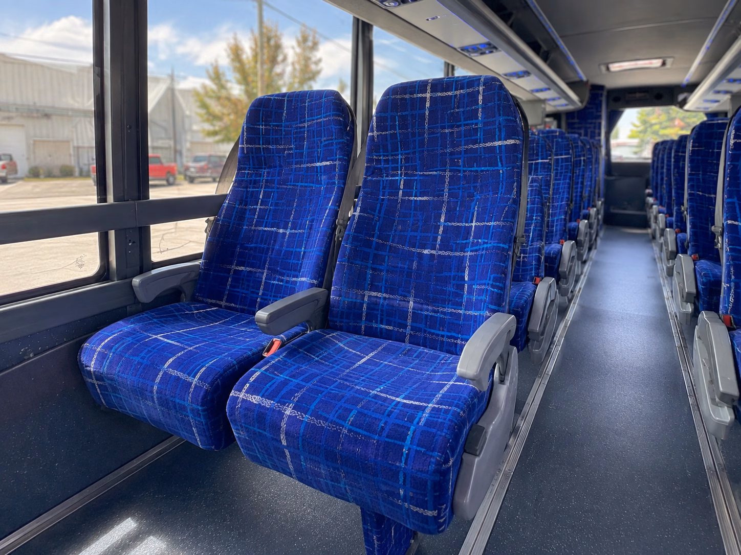 how your starting location and deadhead miles affect charter bus rates in columbia